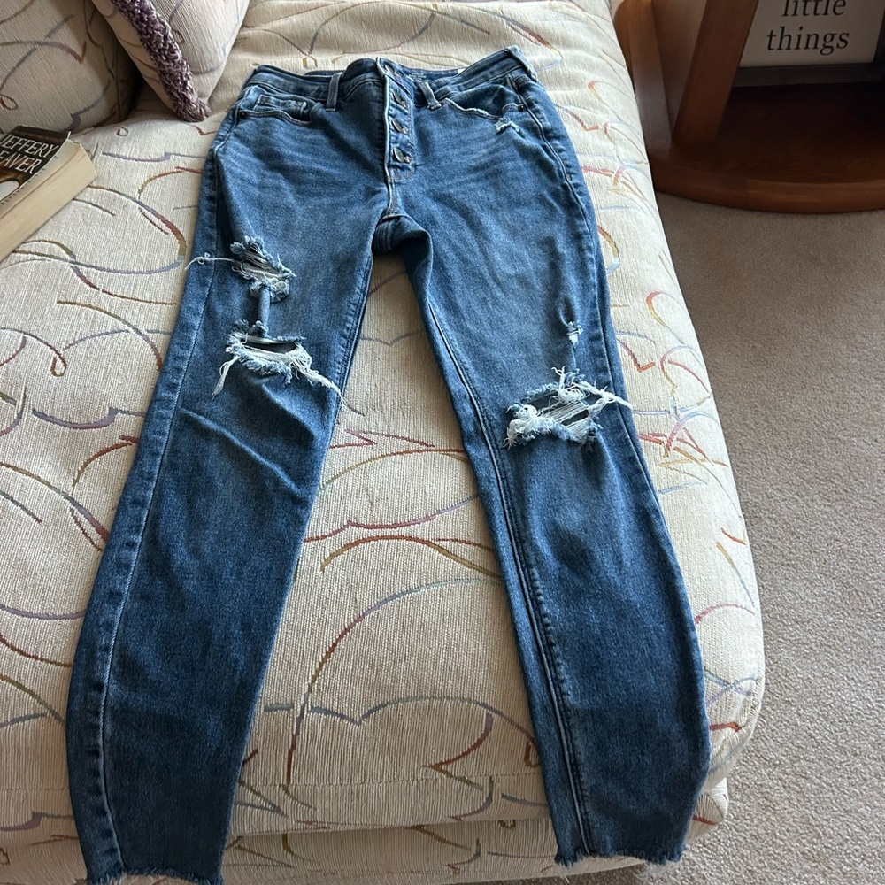 Women's Distressed Blue Jeans